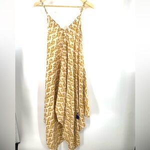 World Market Jumpsuit L/XL Womans Floral Boho Harem Wide Leg Asymmetrical V-Neck